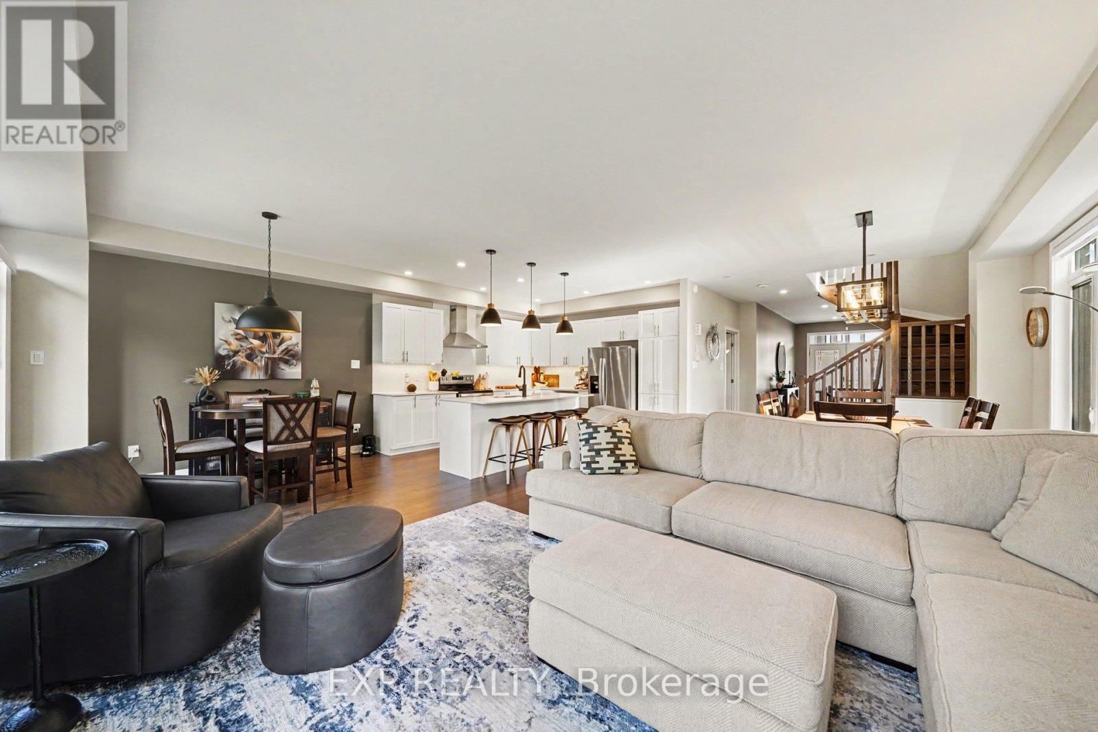 3 Bed, 3 Bath House for Sale in Ottawa – 41 NETTLE CRESCENT, Ottawa – MLS# X13464386 - Image 10