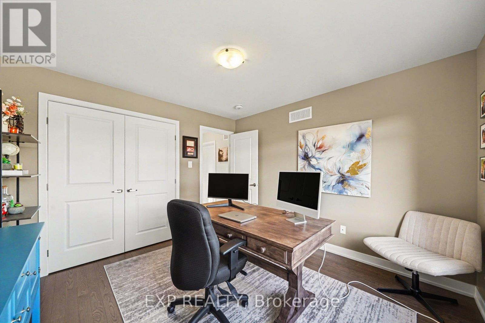 3 Bed, 3 Bath House for Sale in Ottawa – 41 NETTLE CRESCENT, Ottawa – MLS# X13464386 - Image 17