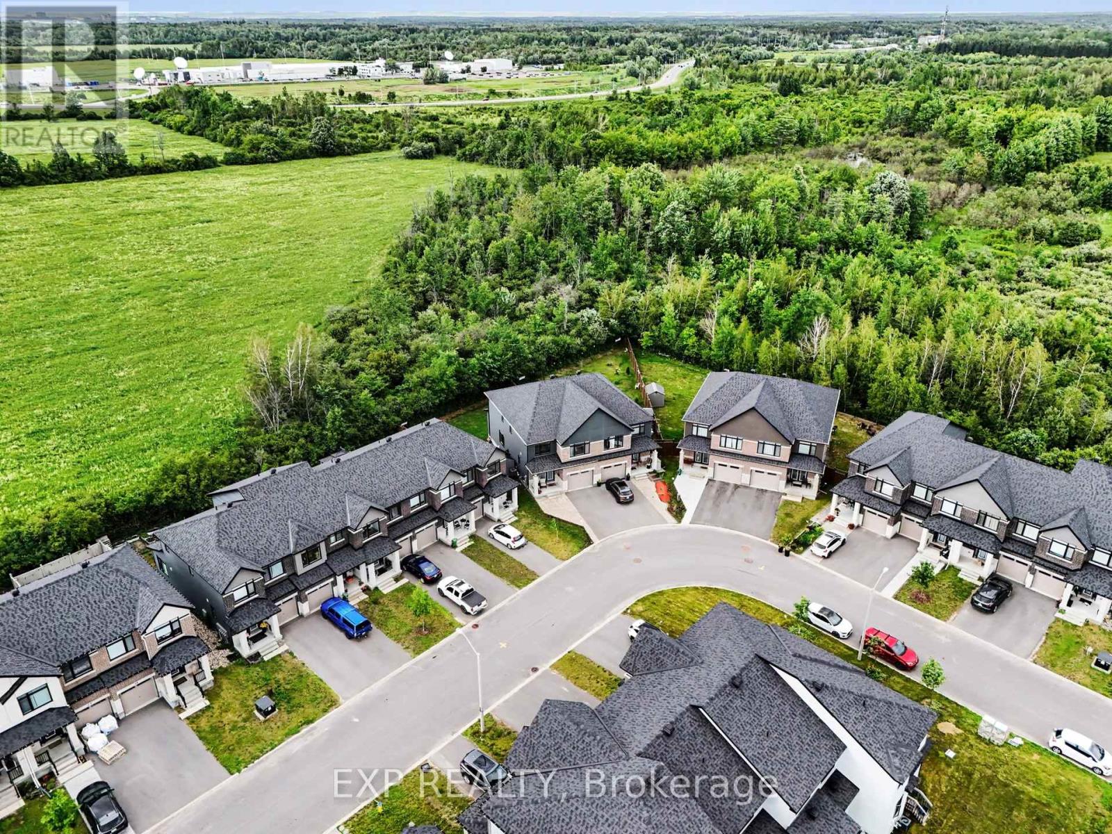 3 Bed, 3 Bath House for Sale in Ottawa – 41 NETTLE CRESCENT, Ottawa – MLS# X13464386 - Image 33