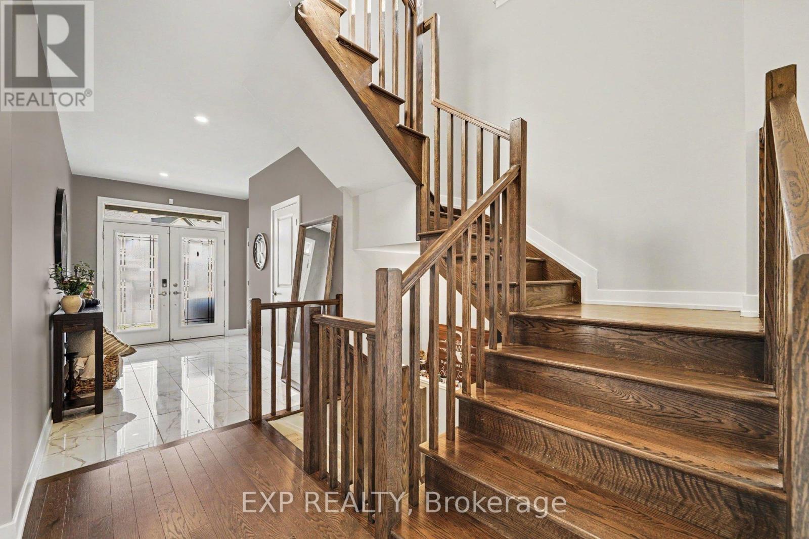 3 Bed, 3 Bath House for Sale in Ottawa – 41 NETTLE CRESCENT, Ottawa – MLS# X13464386 - Image 8