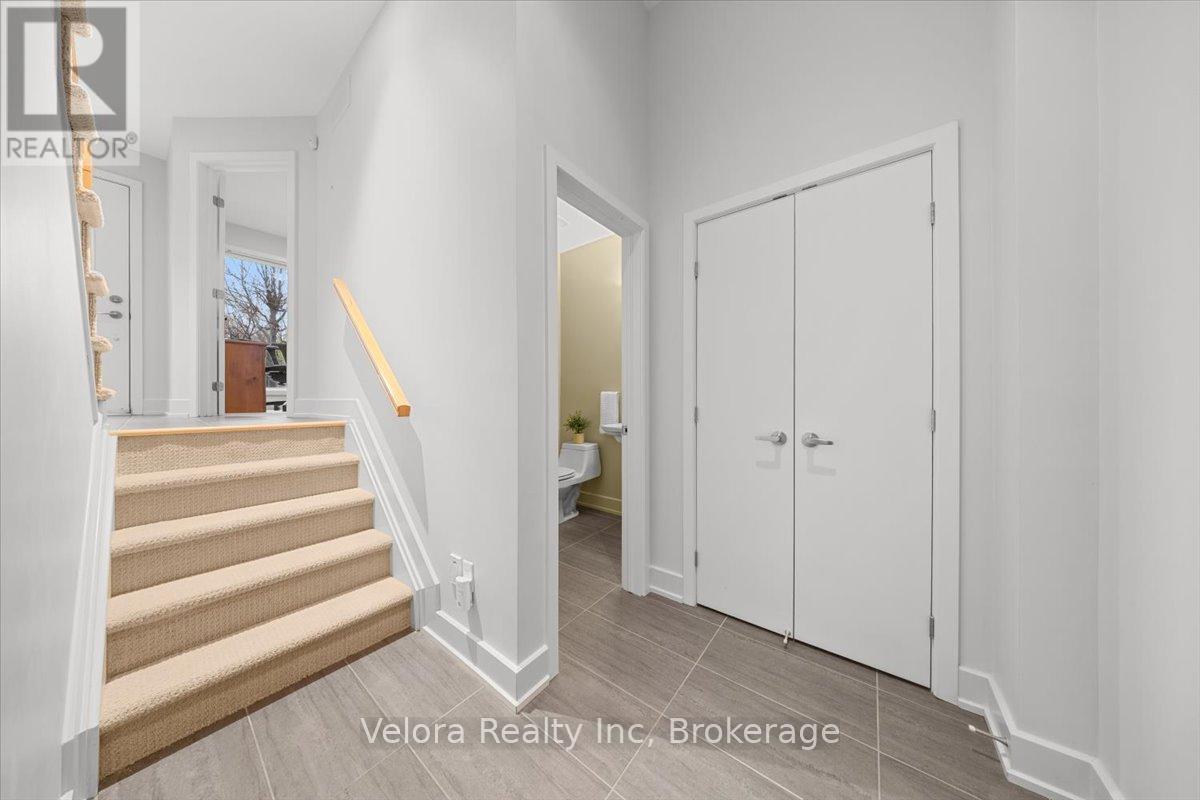 3 Bed, 3 Bath House for Sale in Ottawa – 63F YOUNG STREET, Ottawa – MLS# X13464448 - Image 7