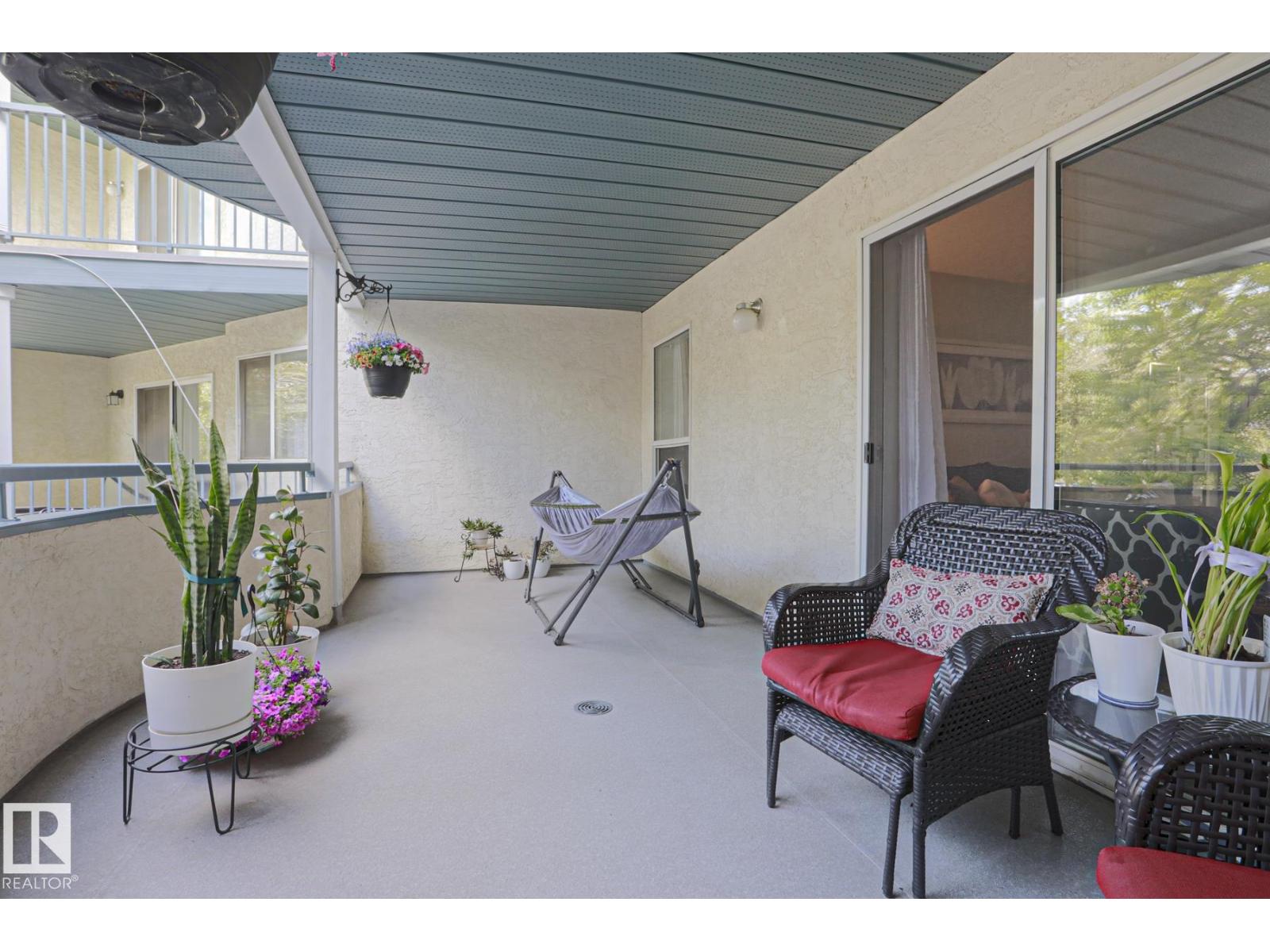 #233 2520 50 ST NW - 22