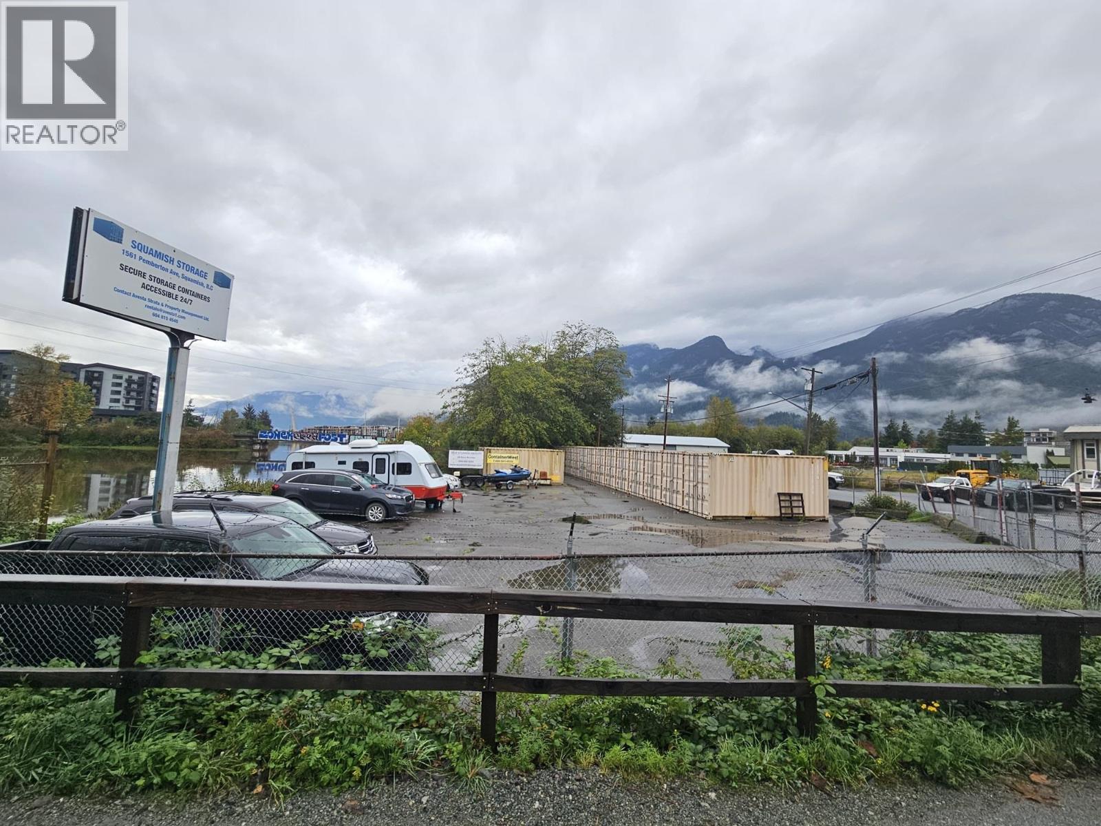 1570 PEMBERTON AVENUE, Squamish — photo 2