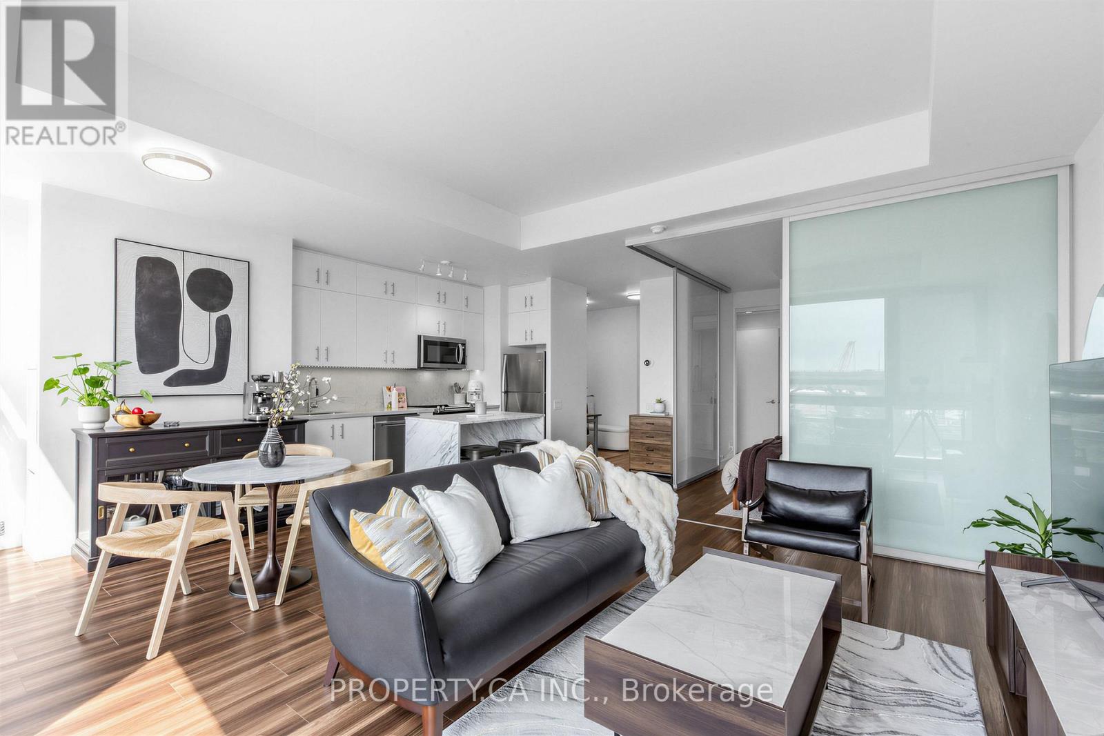 #311 390 CHERRY STREET - 10