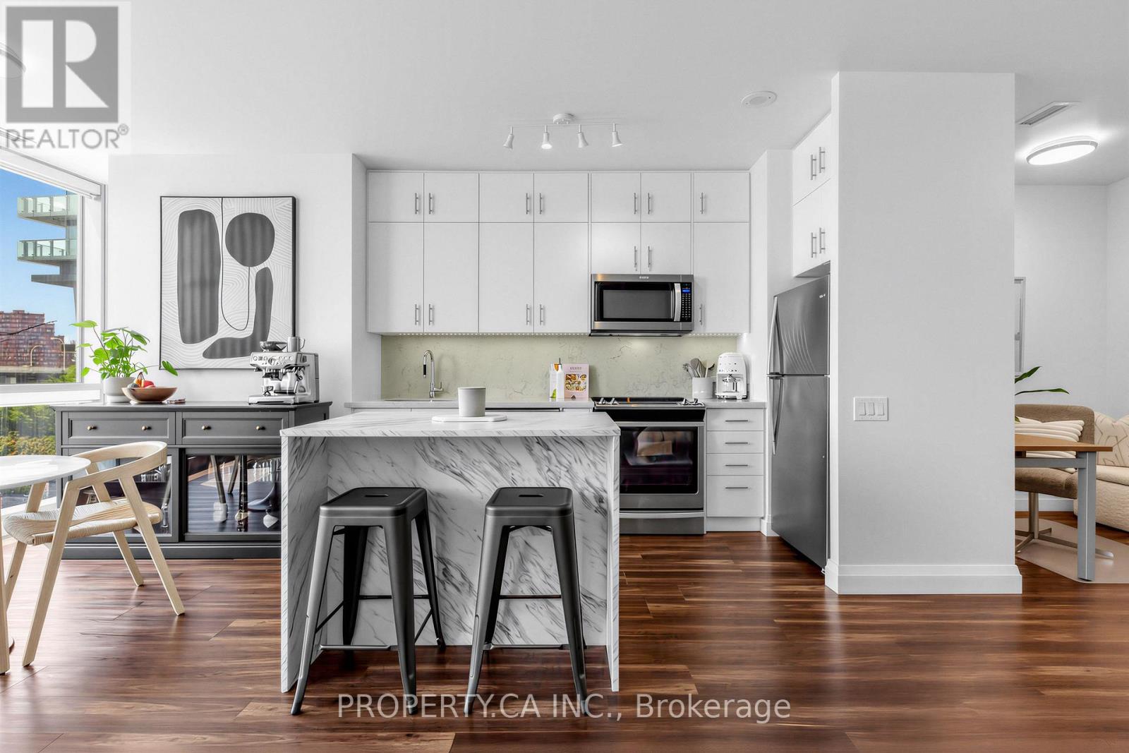 #311 390 CHERRY STREET - 13