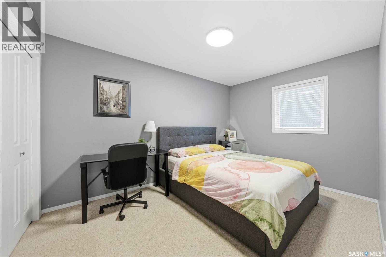738 Wright CRESCENT — photo 24