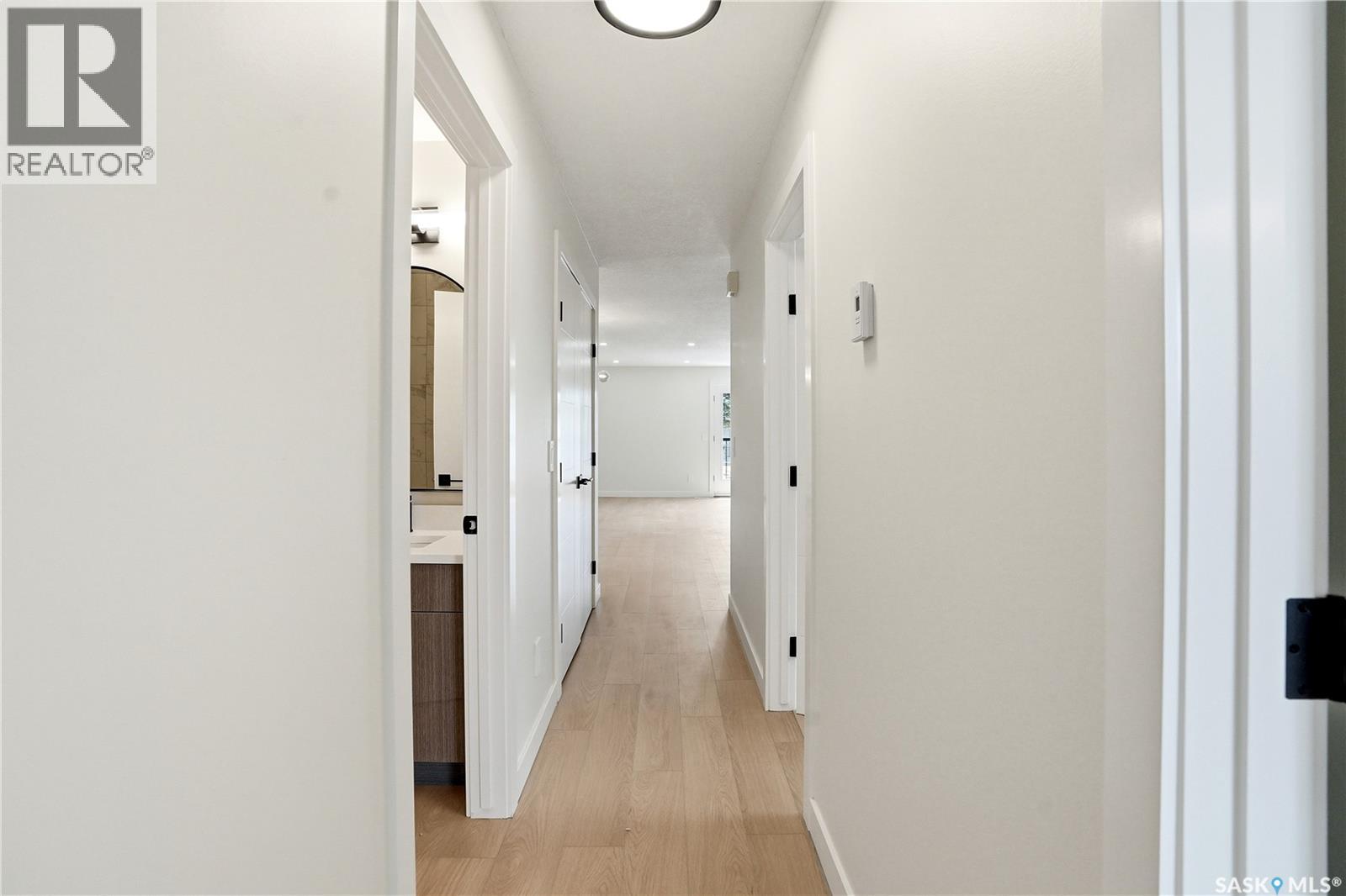 116 (114) Hall CRESCENT — photo 13