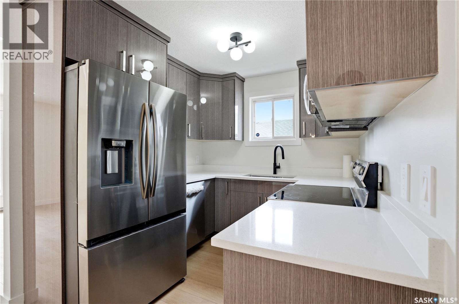 116 (114) Hall CRESCENT - photo 4