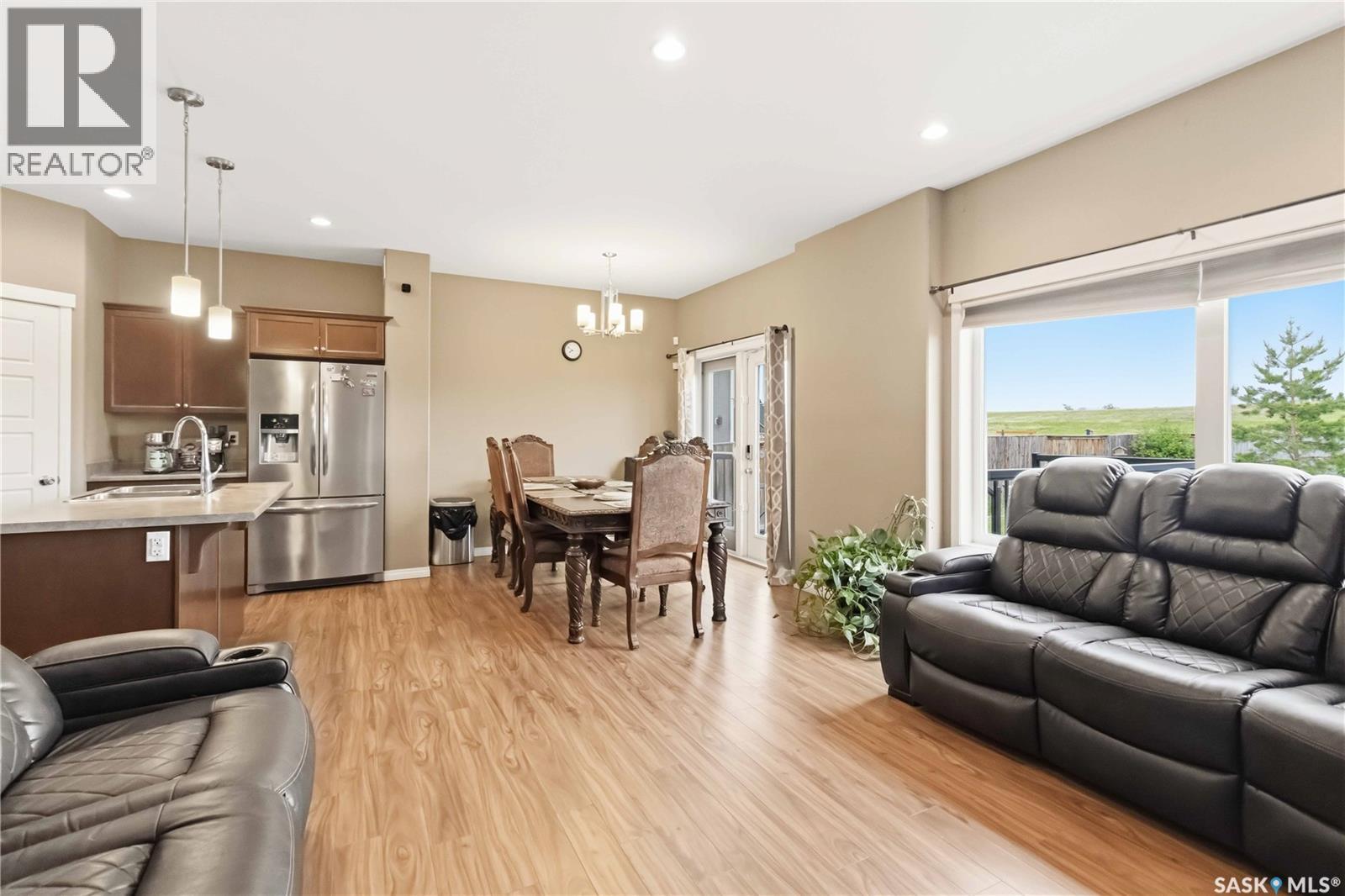 510 Sutter CRESCENT — photo 12