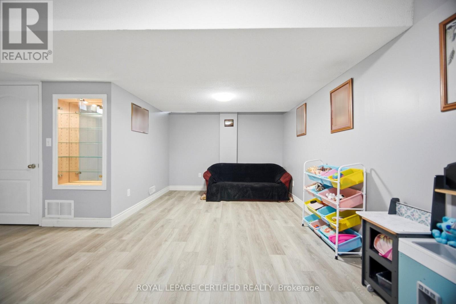 #157 5030 HEATHERLEIGH AVENUE - 36