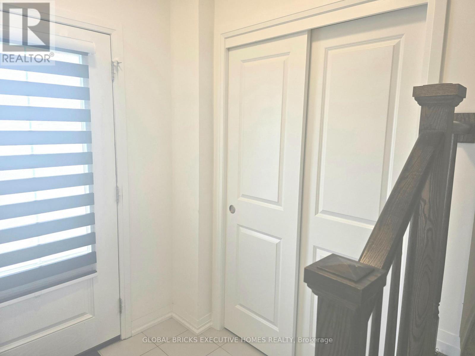 31 SAFFRON WAY - 19