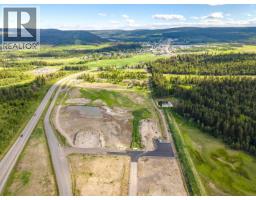 700 Exeter Truck Route, 100 Mile House, BC V0K2E0 Photo 9