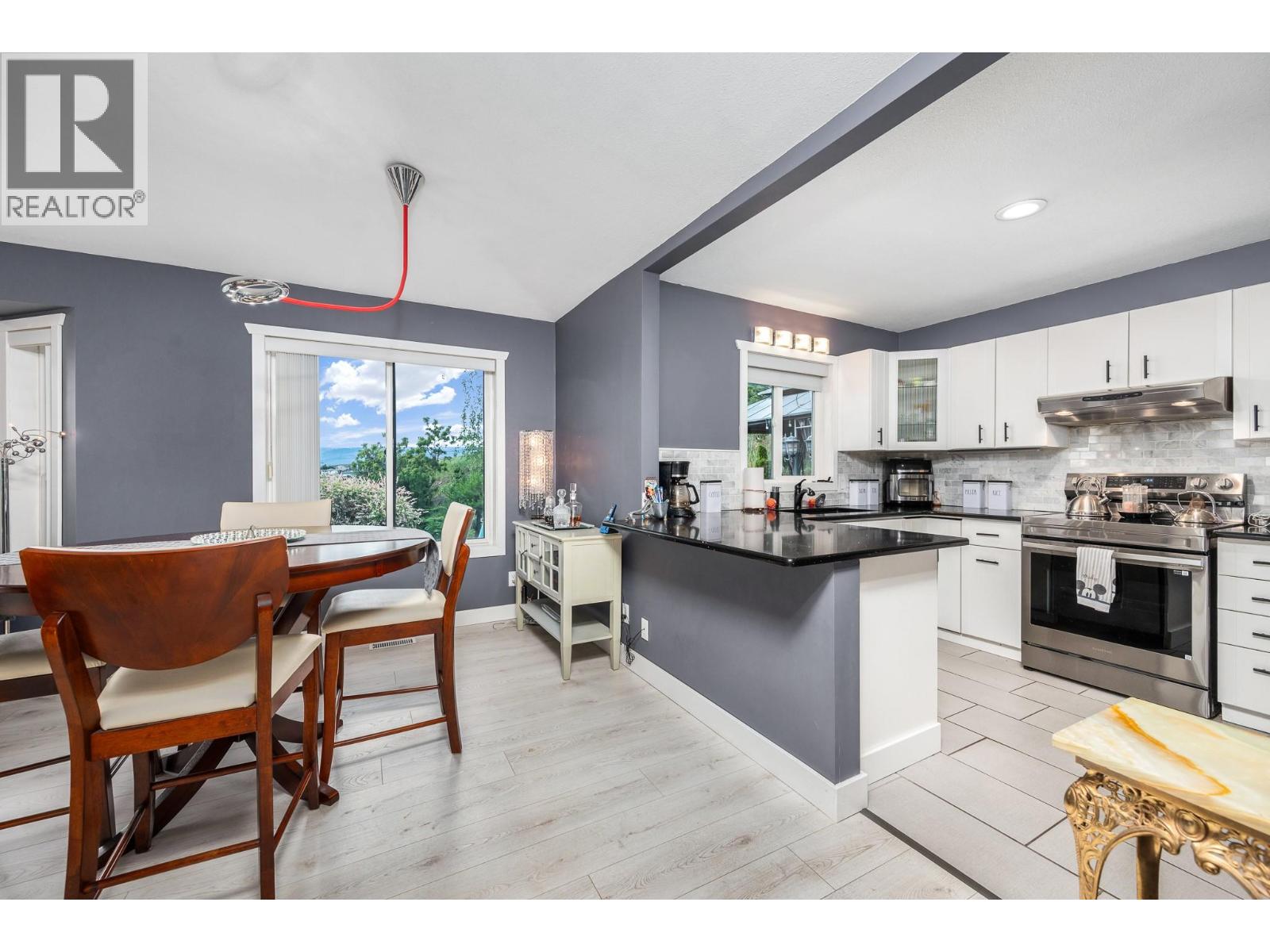 #3 6901 Manning Place - 7