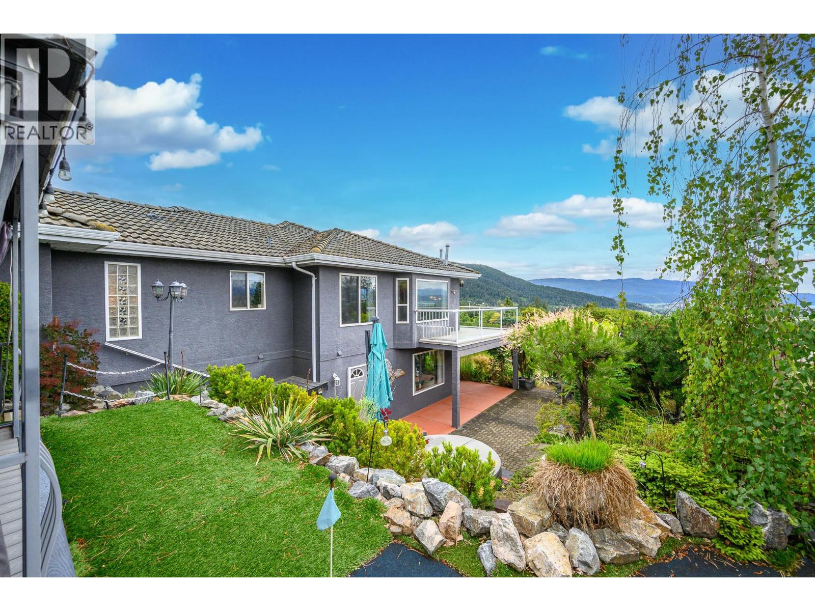 #3 6901 Manning Place - 31