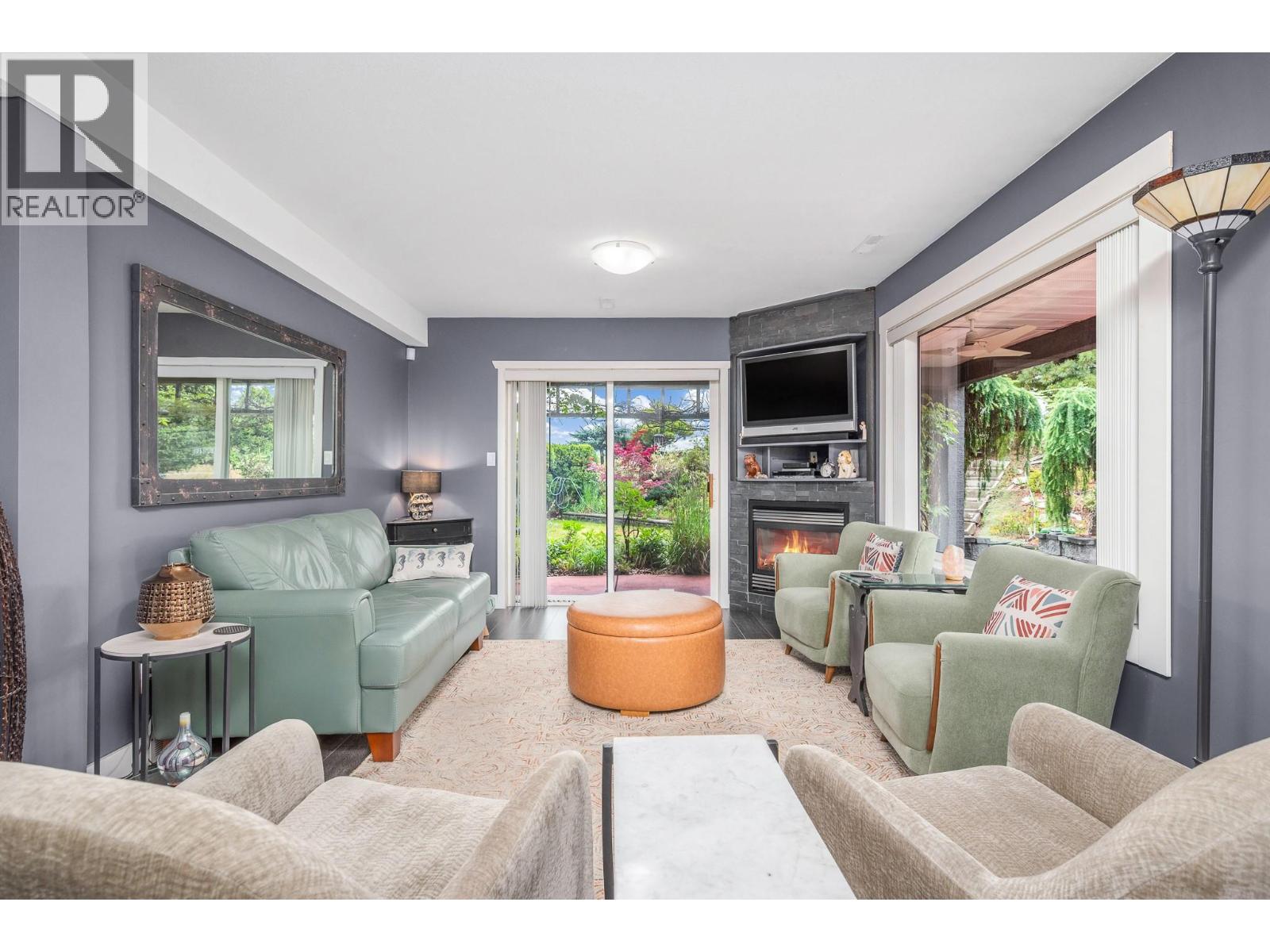 #3 6901 Manning Place - 17