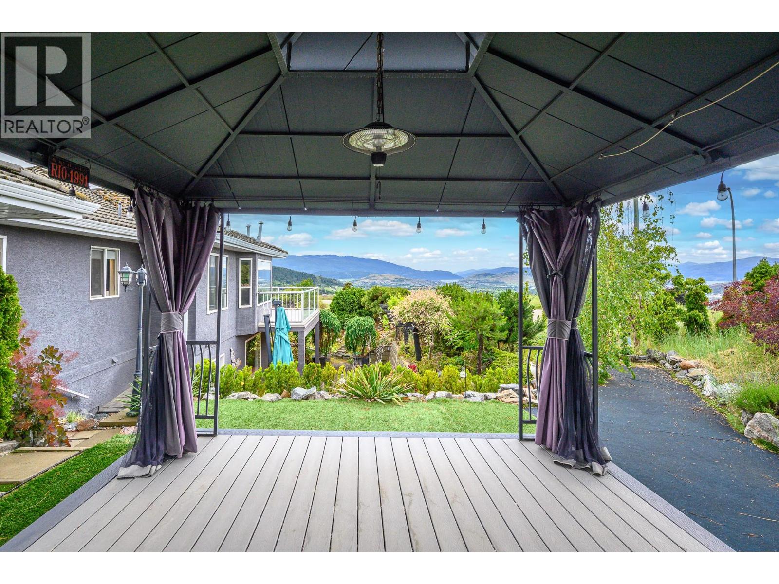 #3 6901 Manning Place - 30