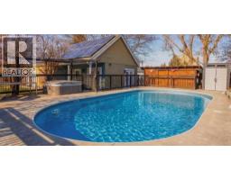 410 Upper Bench Road North, Penticton