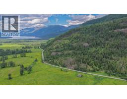 2996 Lumby Mabel Lake Road, Lumby, BC V0E2G6 Photo 10