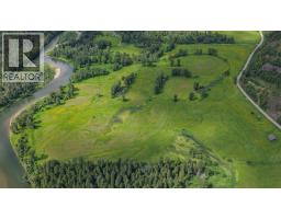 2996 Lumby Mabel Lake Road, Lumby, BC V0E2G6 Photo 11