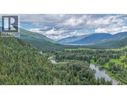2996 Lumby Mabel Lake Road, Lumby, BC V0E2G6 Photo 16