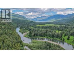 2996 Lumby Mabel Lake Road, Lumby, BC V0E2G6 Photo 18