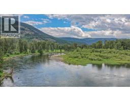 2996 Lumby Mabel Lake Road, Lumby, BC V0E2G6 Photo 21