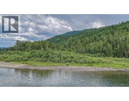 2996 Lumby Mabel Lake Road, Lumby, BC V0E2G6 Photo 25