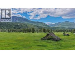 2996 Lumby Mabel Lake Road, Lumby, BC V0E2G6 Photo 42