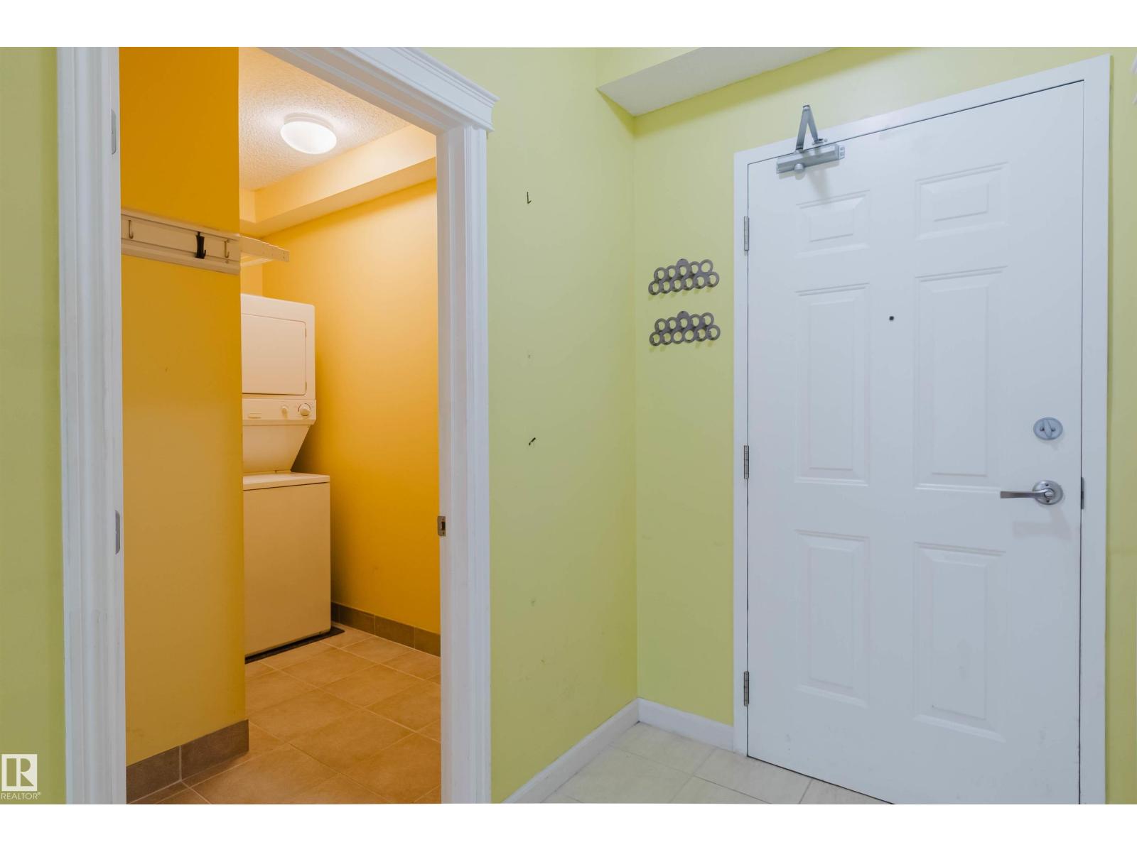 #406 9120 156 ST NW - 4