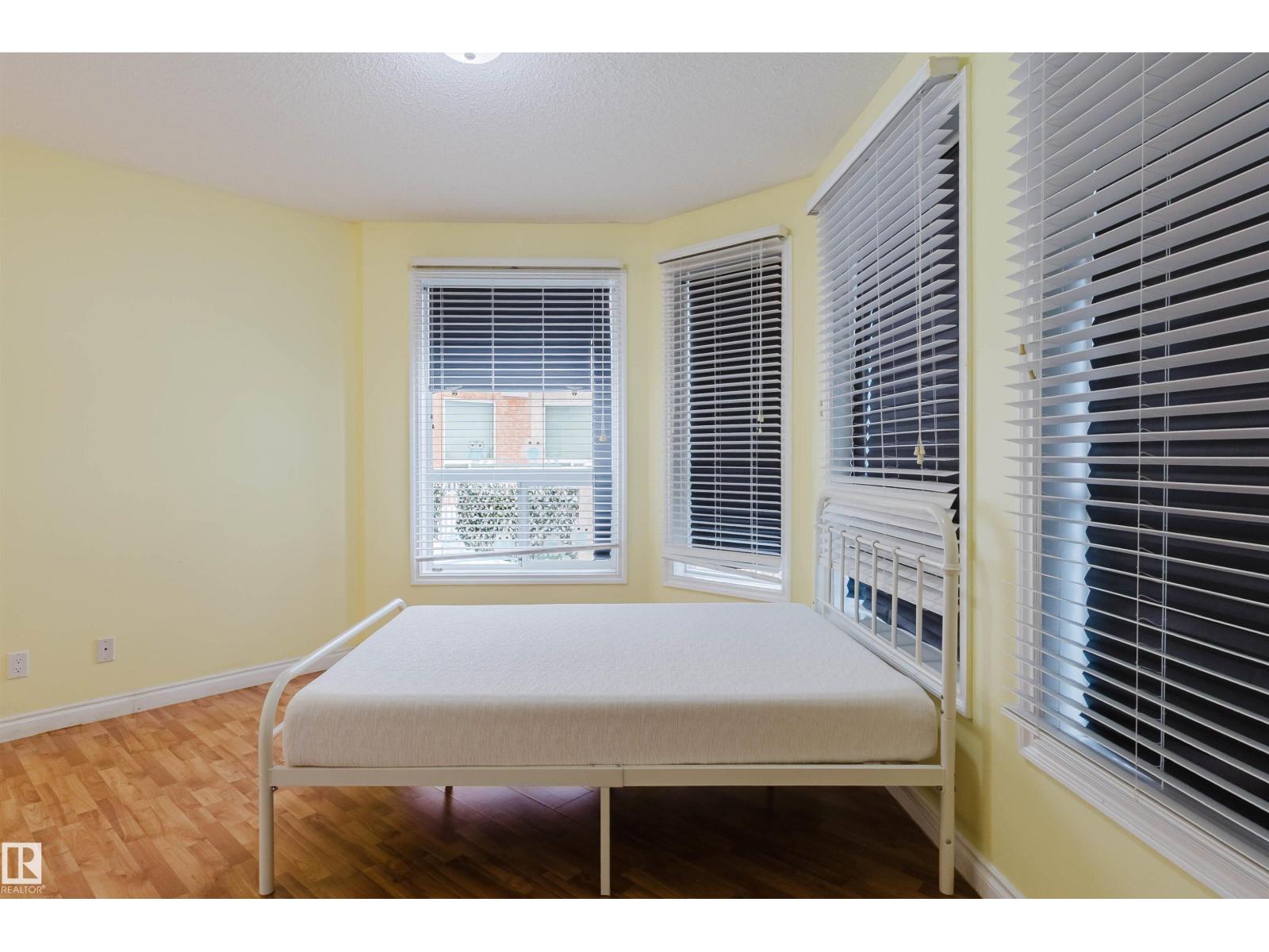 #406 9120 156 ST NW - 28