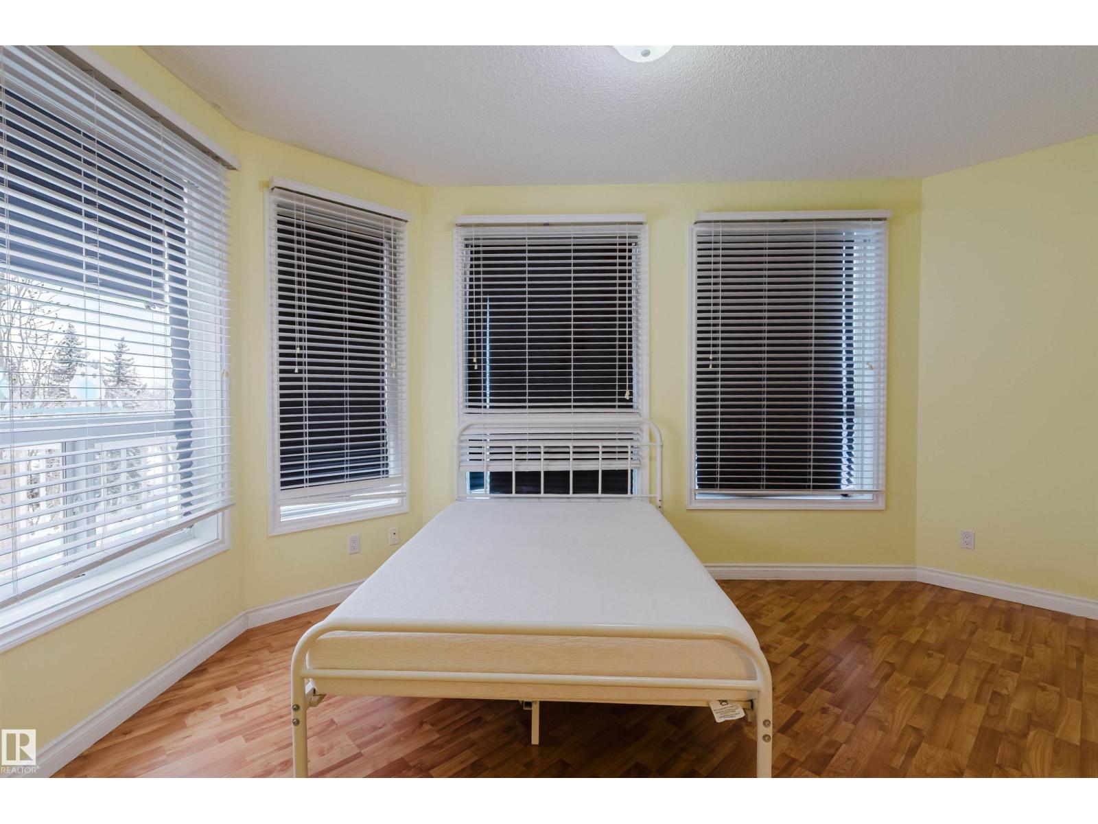 #406 9120 156 ST NW - 26
