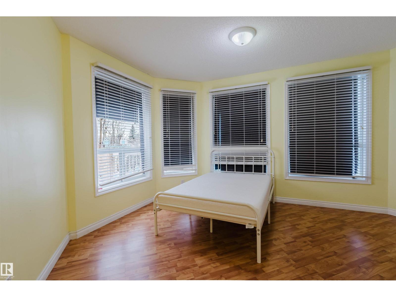 #406 9120 156 ST NW - 25