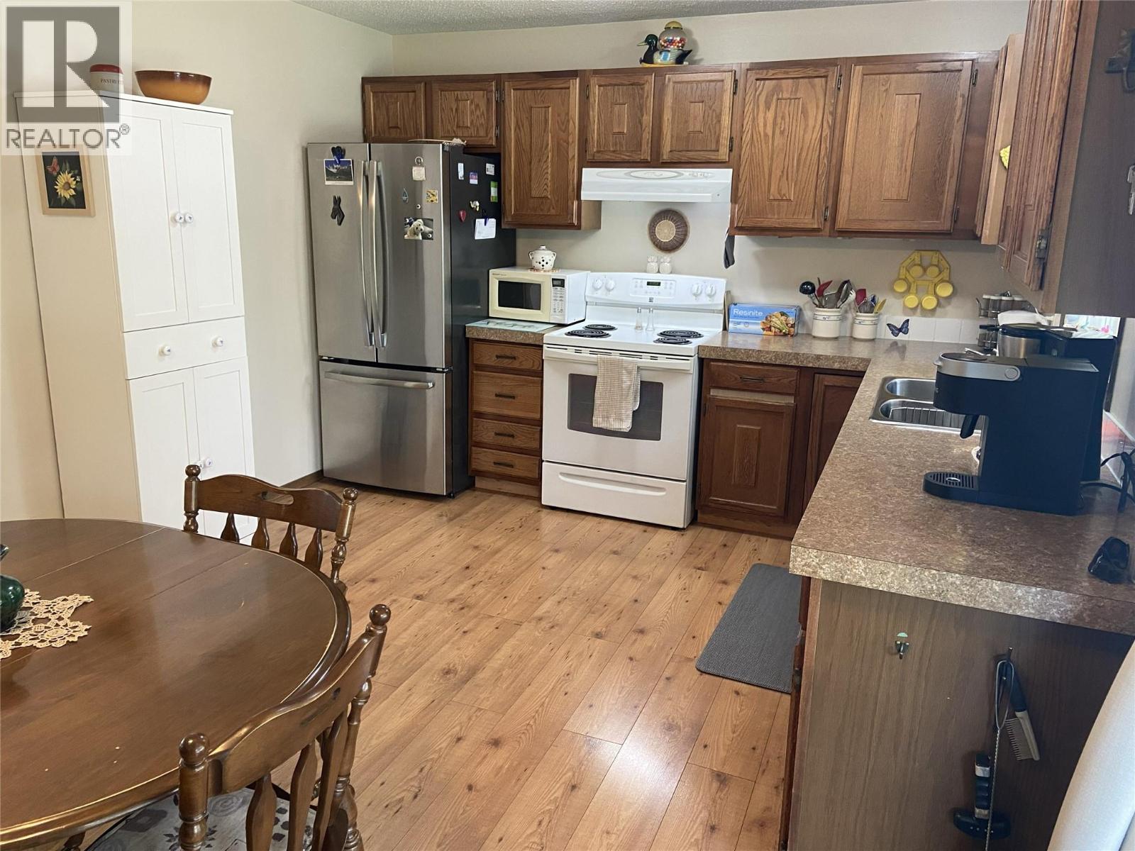 7372 Donaldson Drive - 6