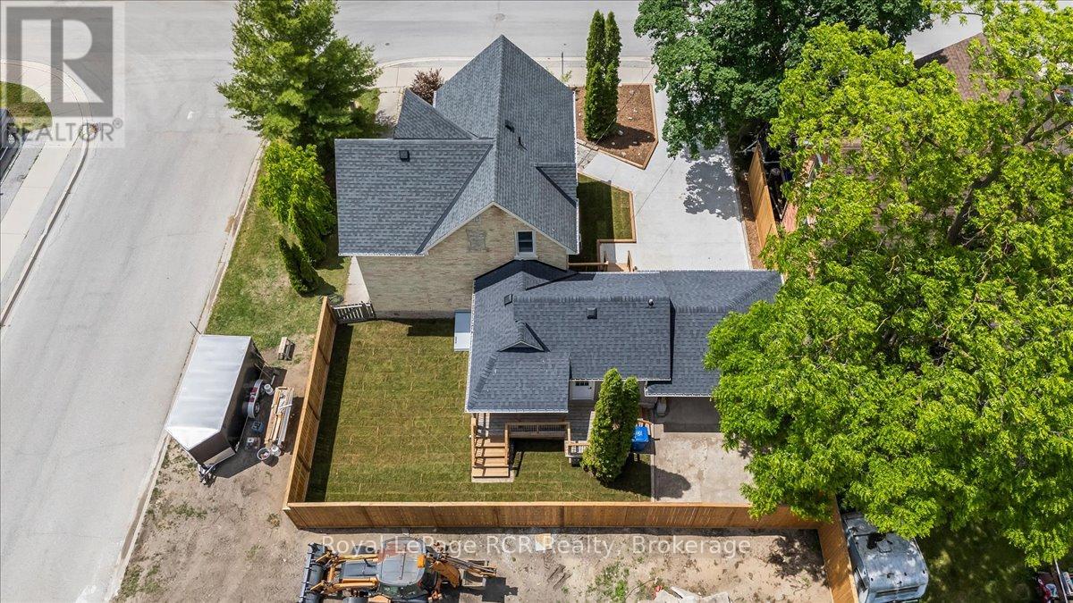 503 10TH AVENUE - 3