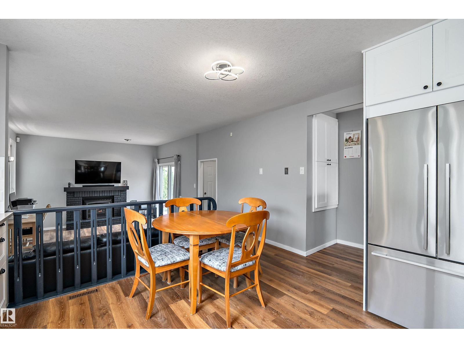 10952 34A AV NW — photo 20