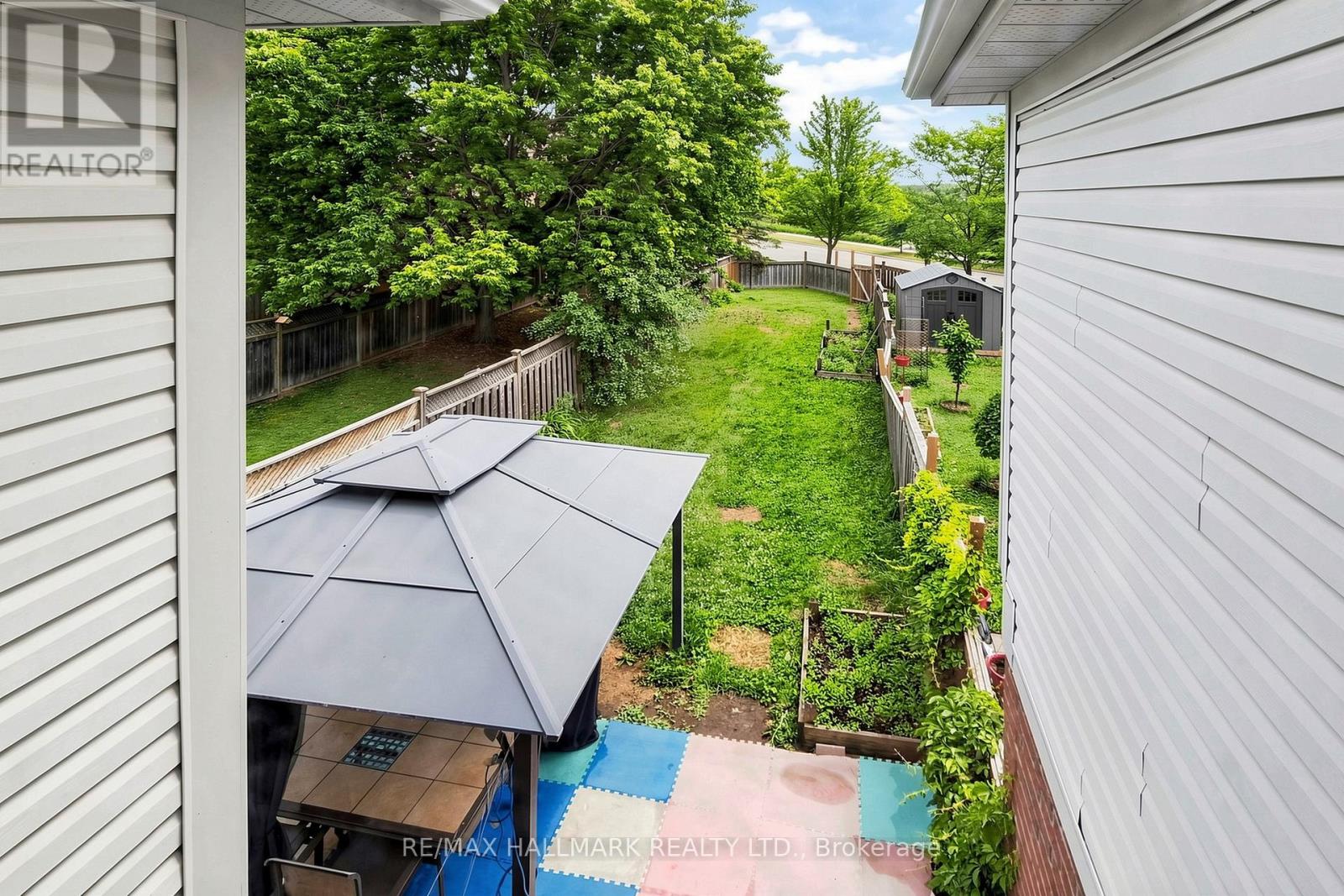 5 EVELYN BUCK LANE - 45
