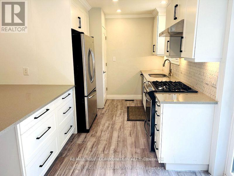 93 WESTMOUNT DRIVE S - 9