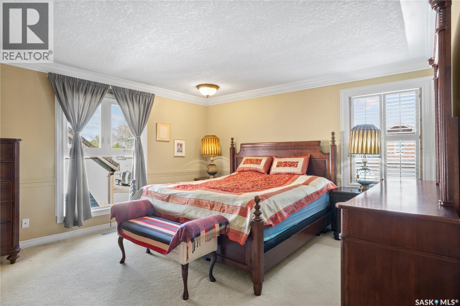 66 LESLIE PLACE - 20