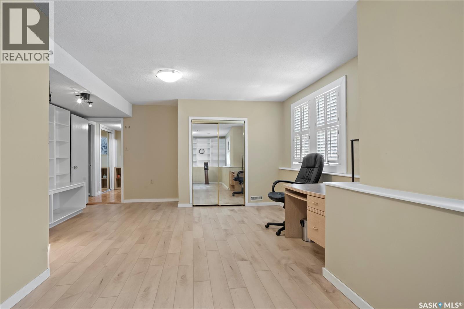 66 LESLIE PLACE - 36
