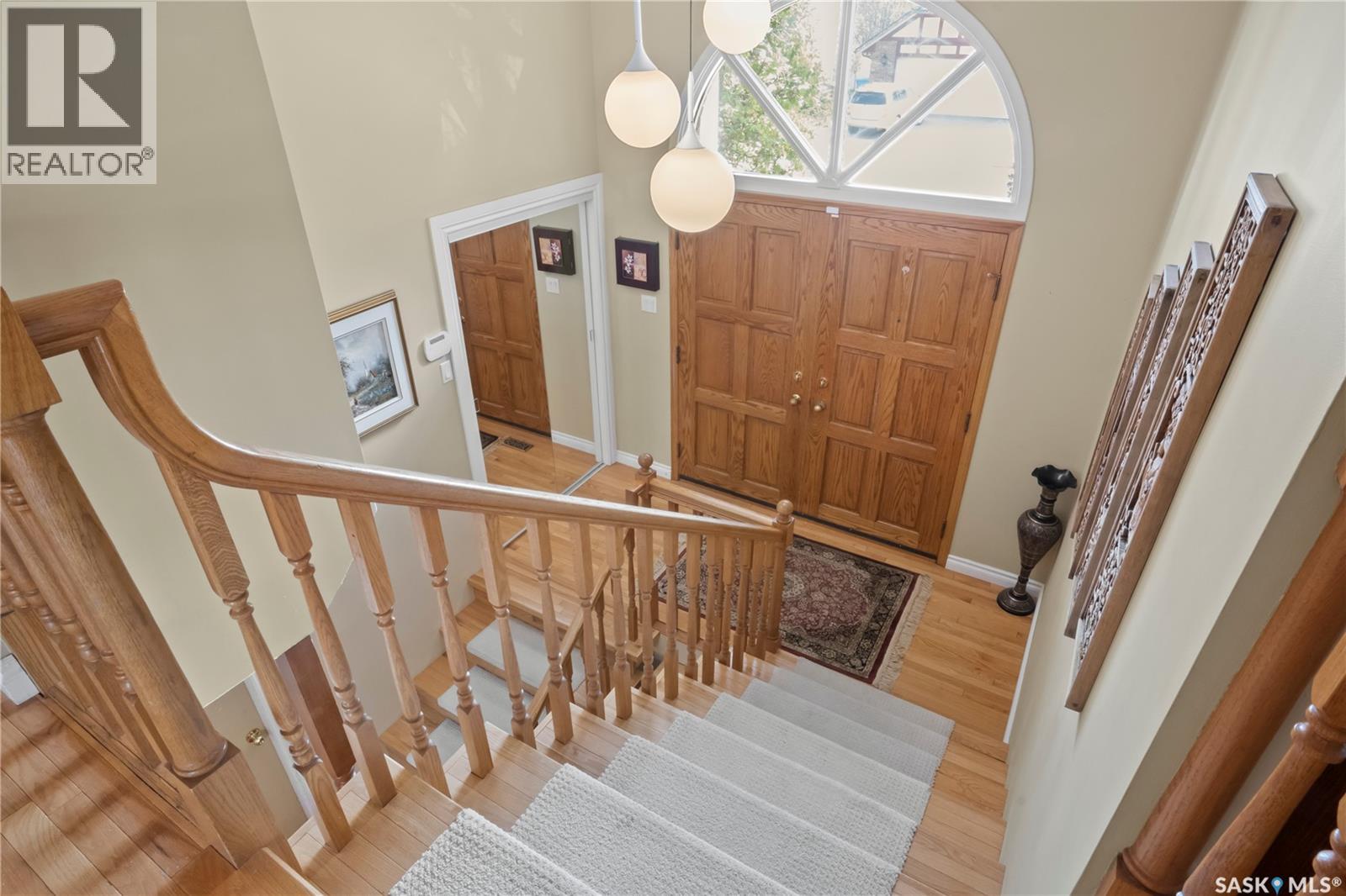 66 LESLIE PLACE - 32