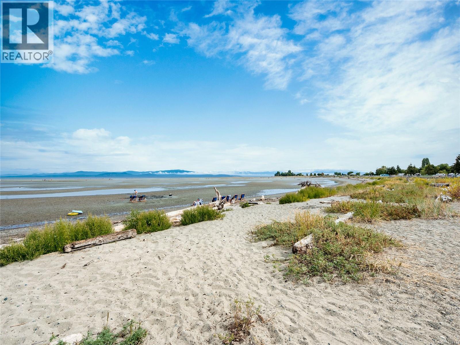 #129c/130 181 Beachside Dr - 40