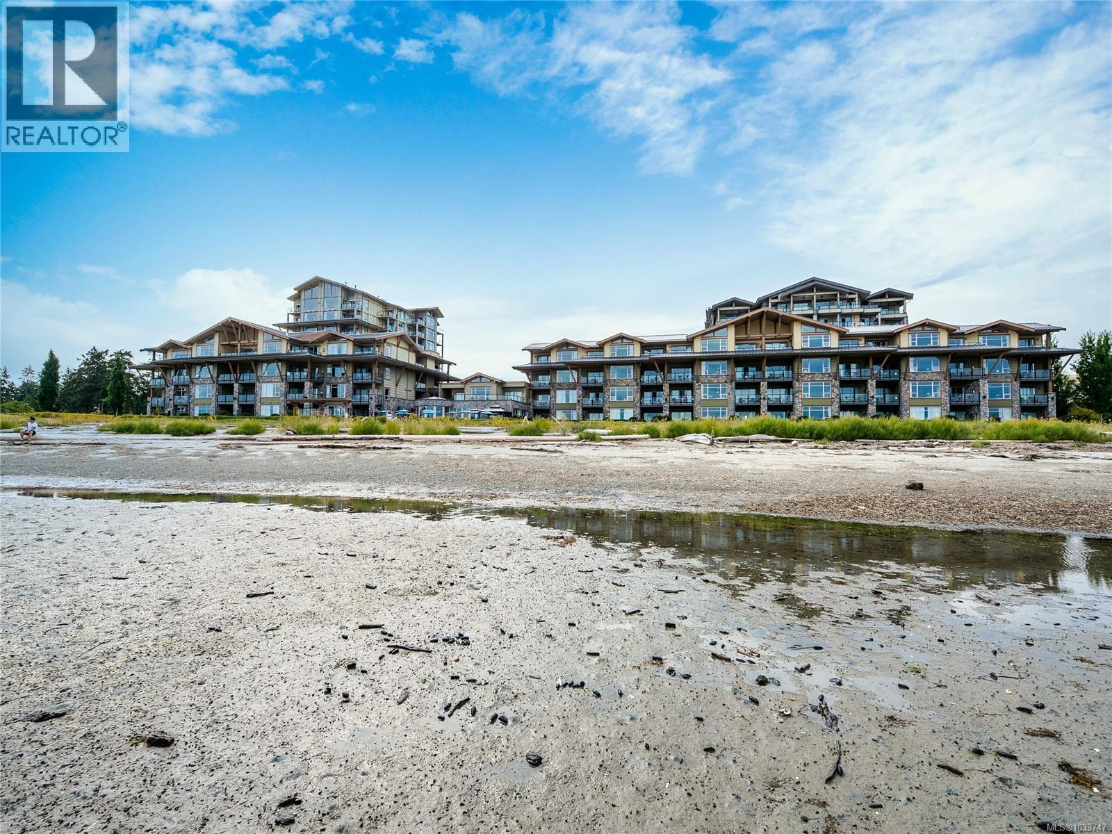 #129c/130 181 Beachside Dr - 35
