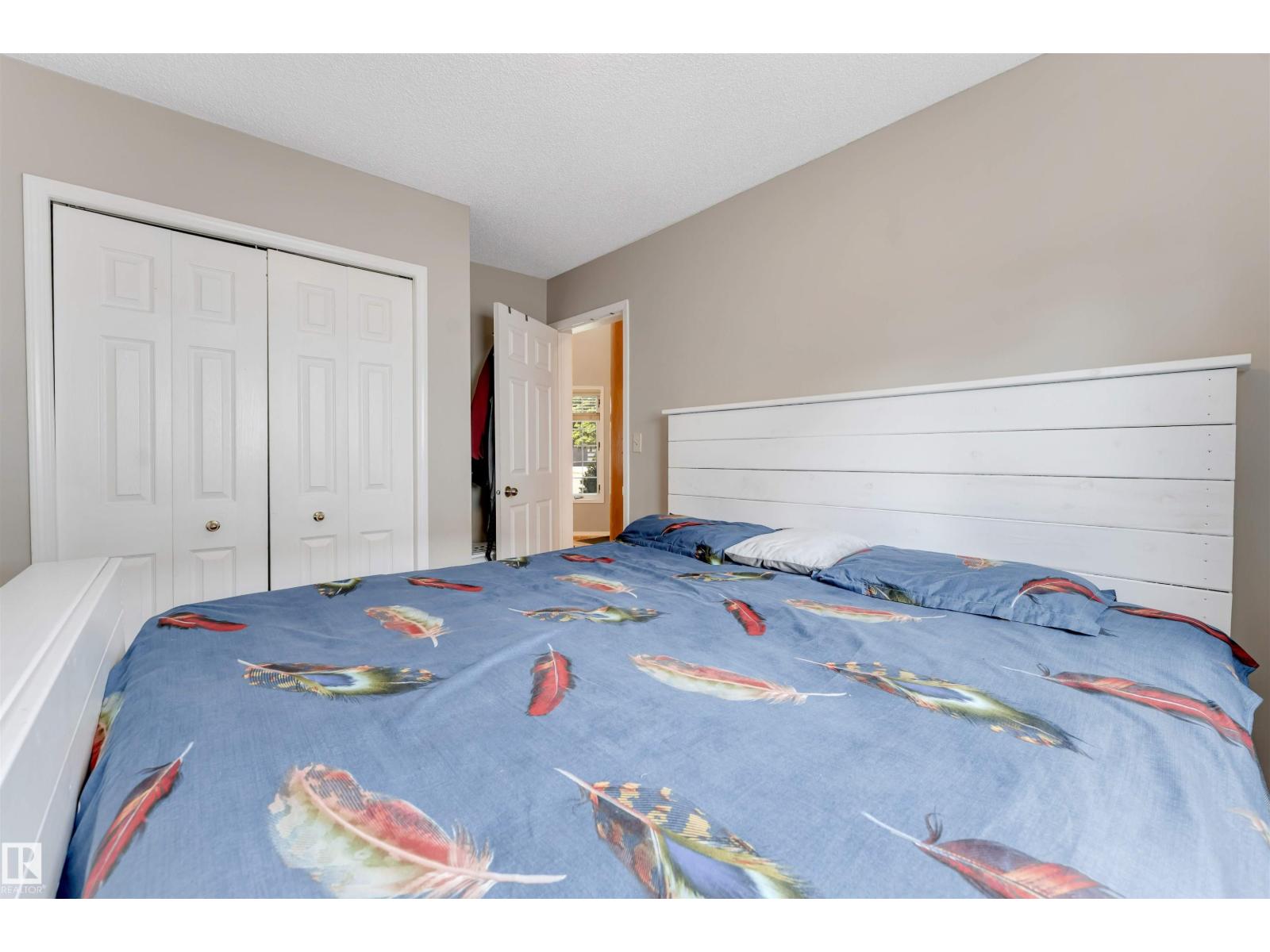 4465 32A ST NW - 36