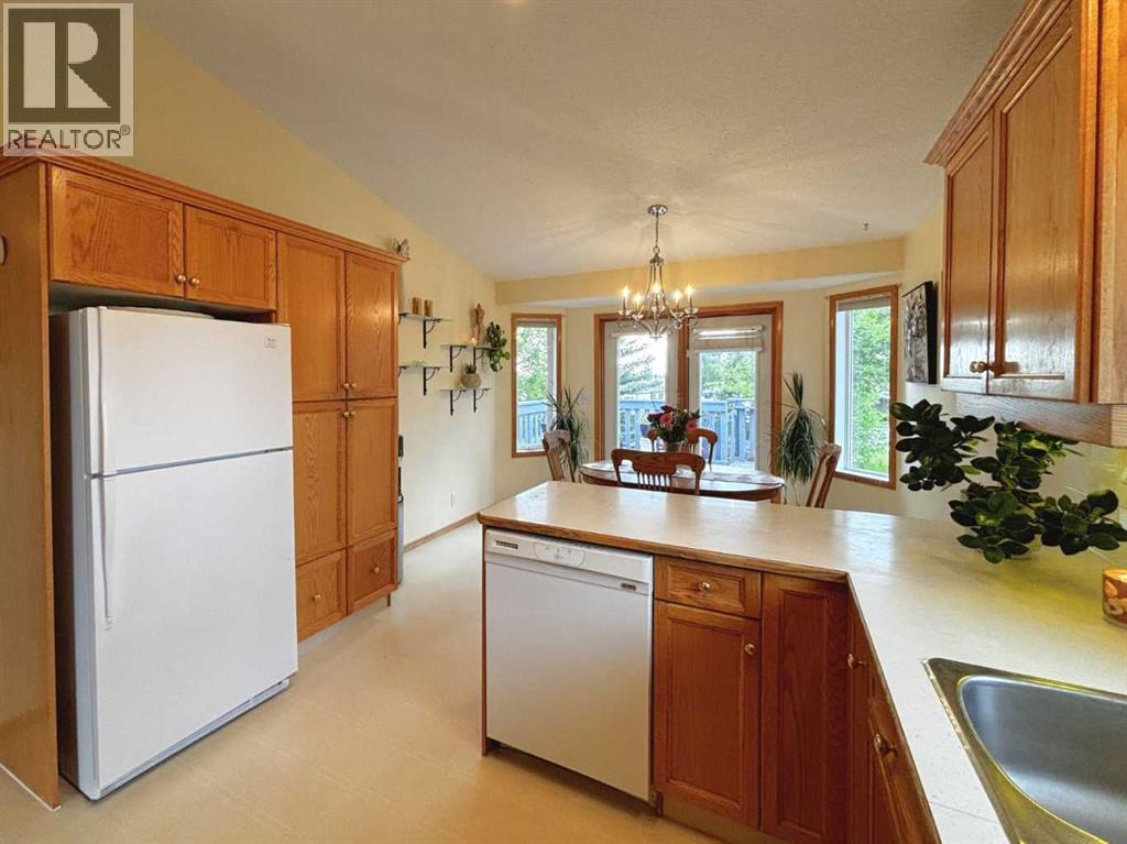 6244 Cypress Close — photo 13