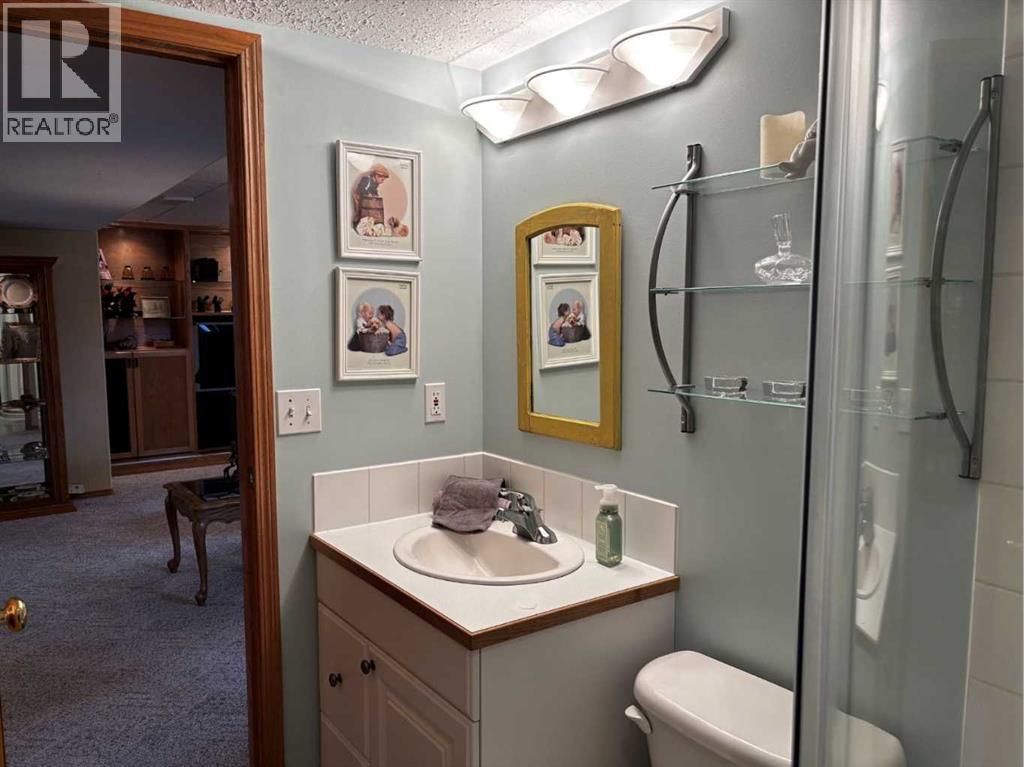 6244 Cypress Close — photo 35