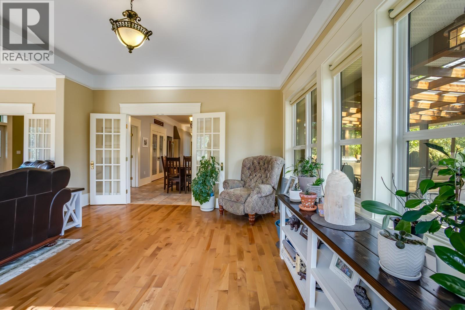 70 Waterside Road - 19
