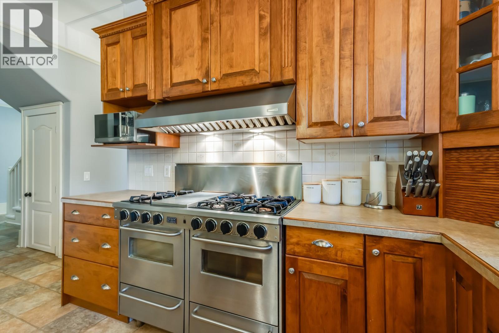 70 Waterside Road - 23