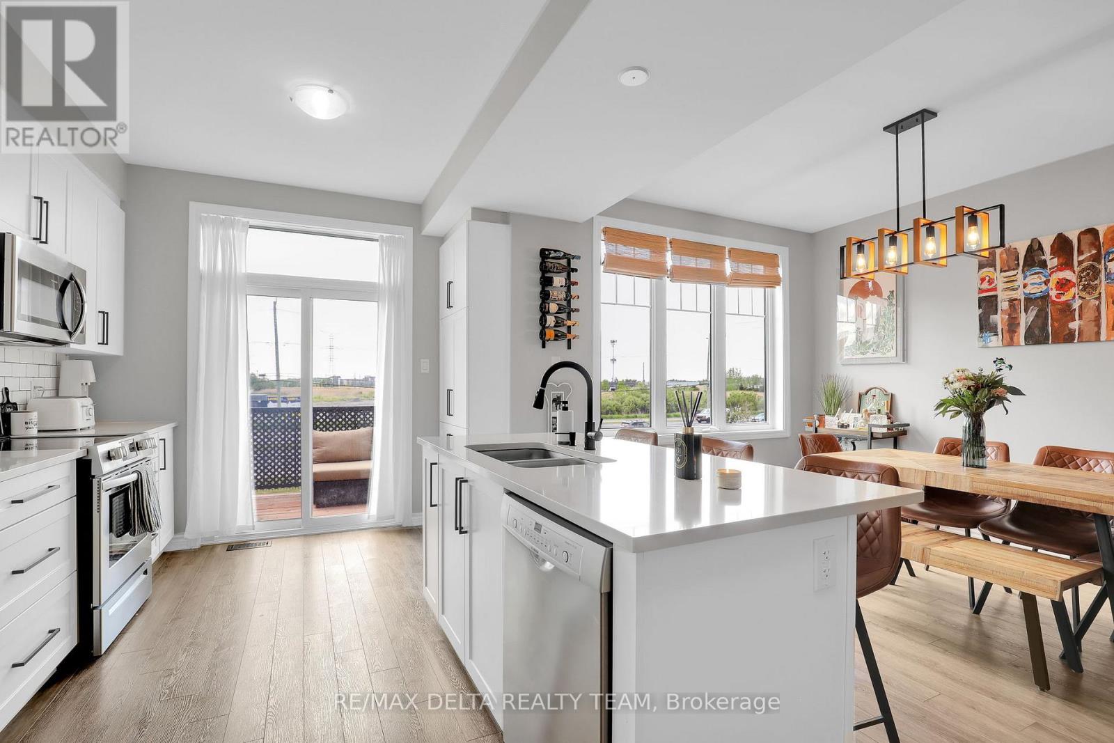 607 PROMINENCE WAY - 20
