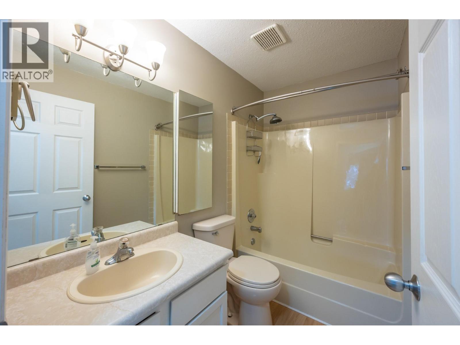 #101 601 Wade Avenue - 12