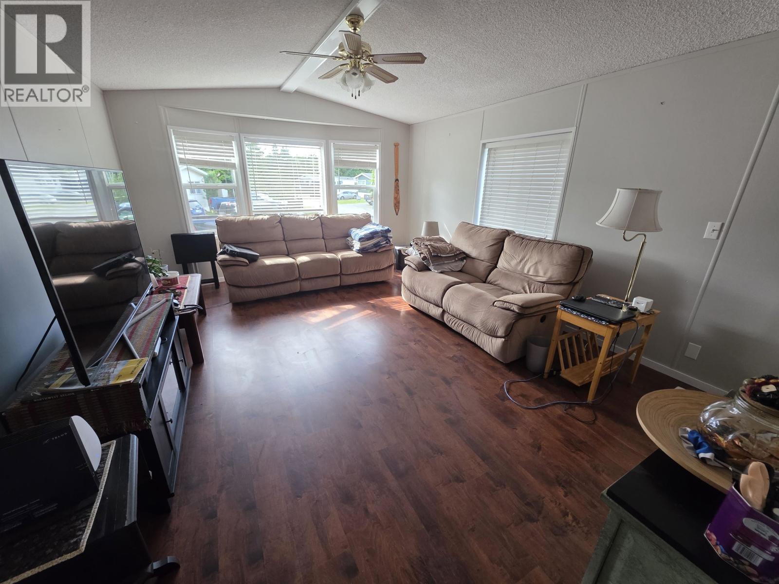 #77 3616 LARCH AVENUE - 3